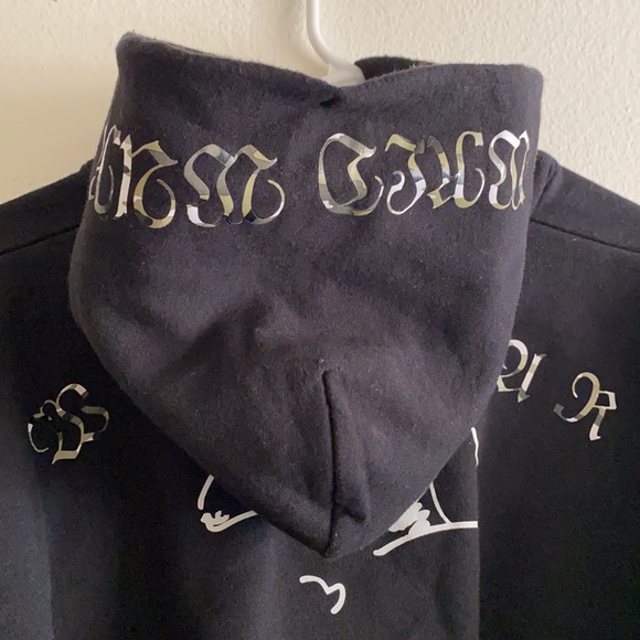 WRLDWAR HOODIE EXCLUSIVE - Picture 2 of 3